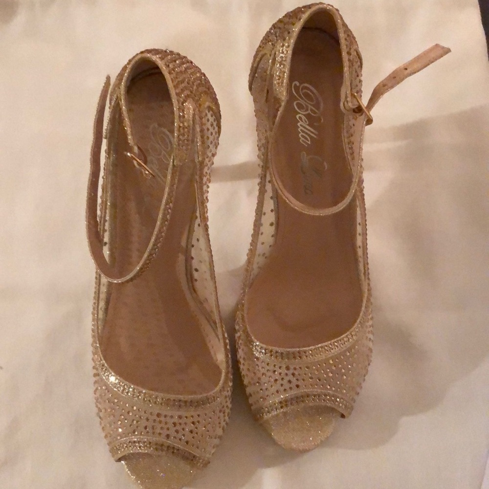 Ivory champagne with rose gold sparkles